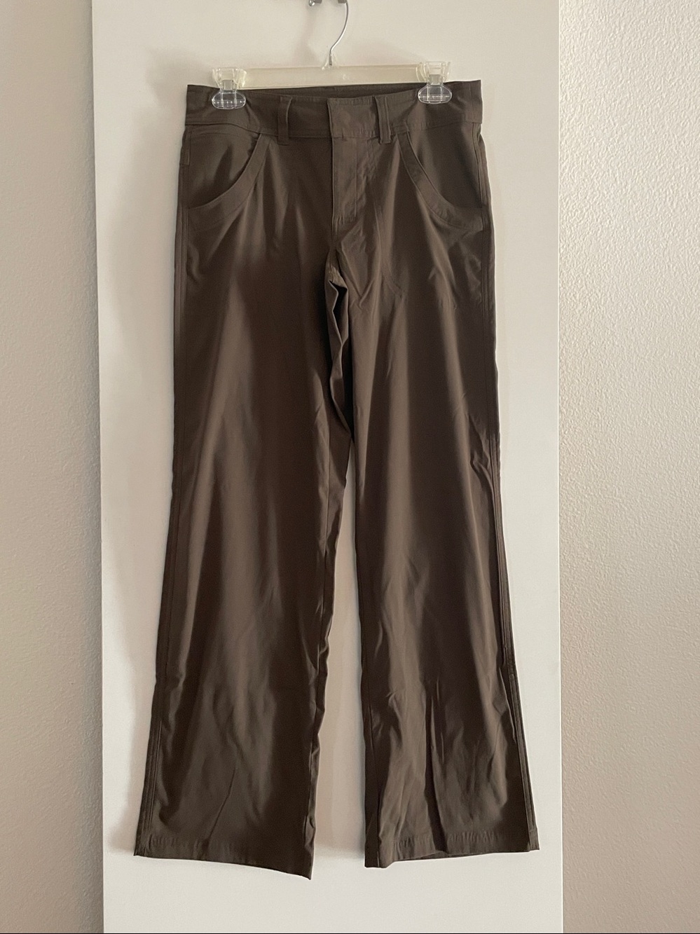LUCY- Hiking Sport Utility Pants Lightweight Walkabout Low Rise Brown NWOT